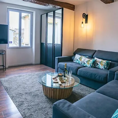 Apartament Climatise Avec Garage Au Coeur Du Centre Ancien Sainte-Maxime